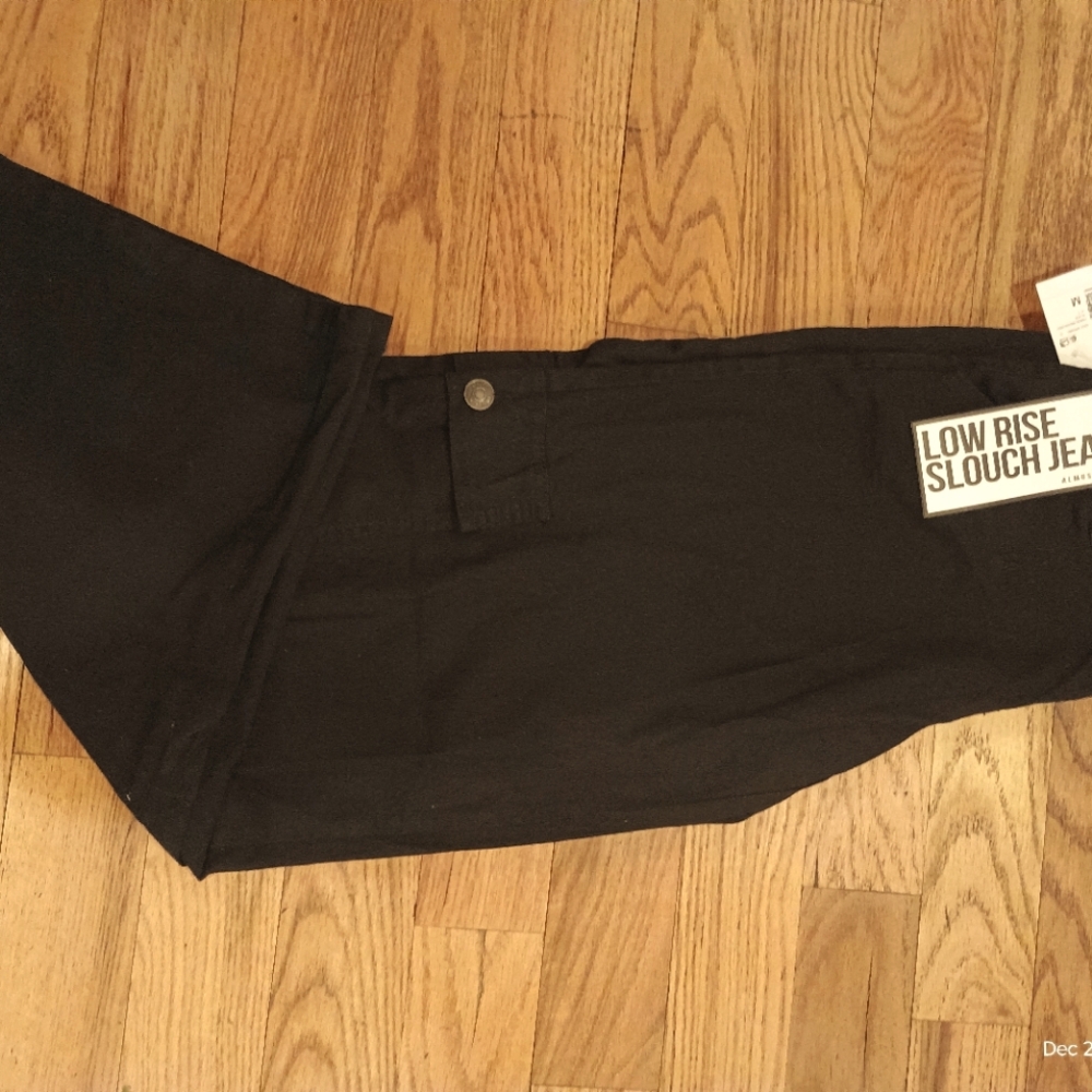 Black Wide Leg Slouch pants.